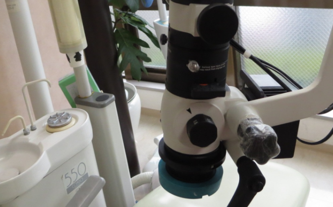 和泉市くぼ歯科/マイクロスコープ鏡筒